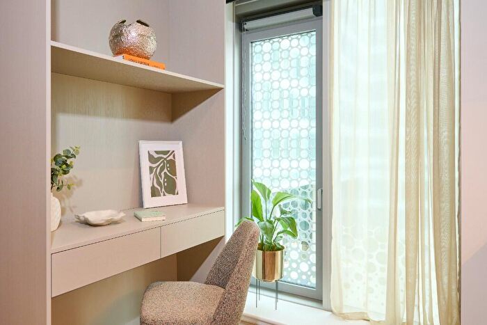 Studio To Rent In Square Gardens, Wilmott Street, Manchester, Greater Manchester, M15