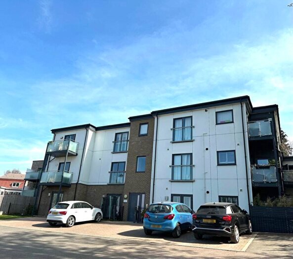 2 Bedroom Flat For Sale In St Peters Heights, Hillbrow Road, Bromley, Greater London, BR1