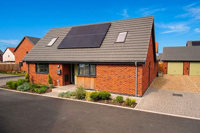 3 Bedroom Detached House For Sale In Squirrel Lane, East Harling, Norwich, NR16