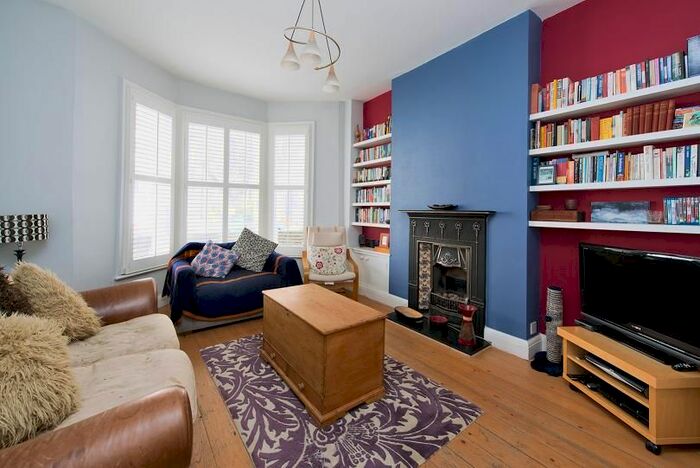 1 Bedroom Flat To Rent In Ronalds Road, London, N5