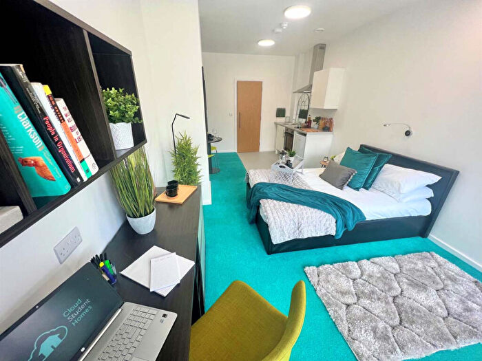 1 Bedroom Private Halls To Rent In Egerton Street, Sheffield, S1