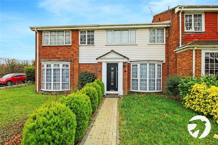 3 Bedroom End Of Terrace House To Rent In Mierscourt Road, Rainham, Gillingham, Kent, ME8