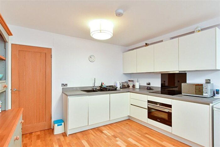 1 Bedroom Flat For Sale In Cliffe High Street, Lewes, East Sussex, BN7