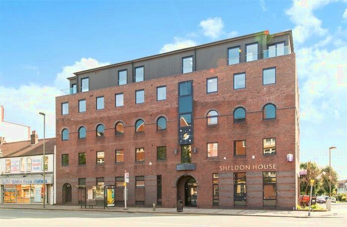 2 Bedroom Flat To Rent In High Road, Finchley, N12