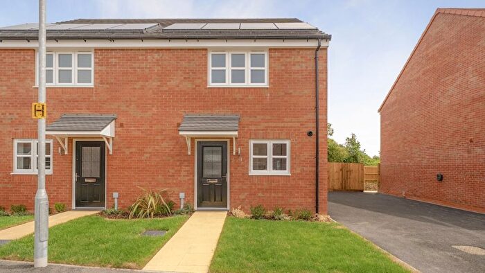 2 Bedroom Semi-Detached House For Sale In March, March, PE15