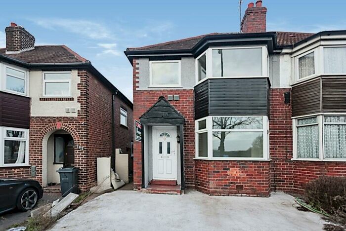 3 Bedroom House To Rent In Kingsbury Road, Erdington, B24