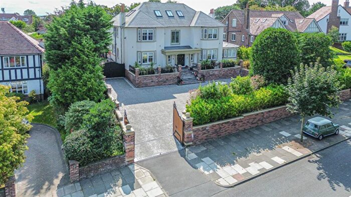 6 Bedroom Detached House To Rent In Waterloo Road, Birkdale, Southport, PR8