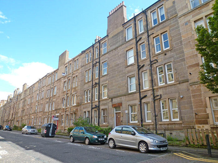 1 Bedroom Flat To Rent In Watson Crescent, Polwarth, Edinburgh, EH11