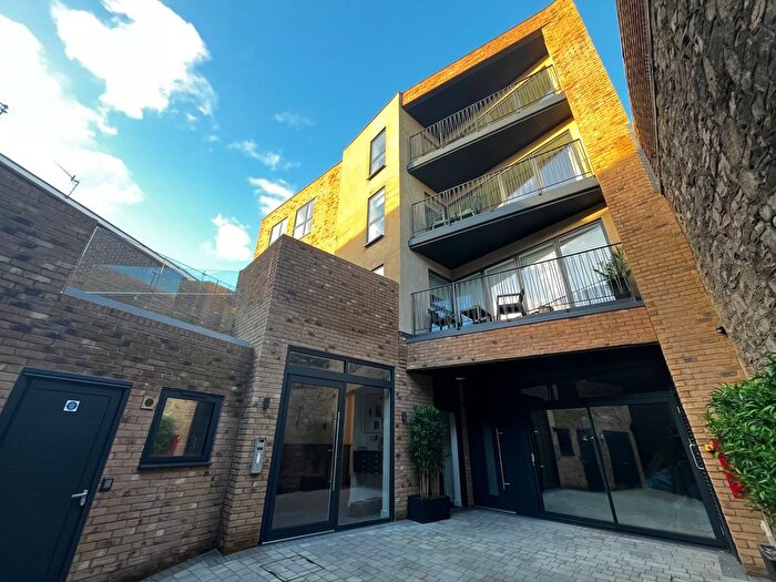 1 Bedroom Flat To Rent In High Street, Portishead, BS20