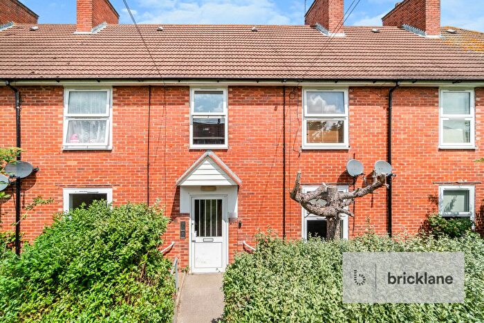 1 Bedroom Flat To Rent In Twyford Road, Carshalton, SM5