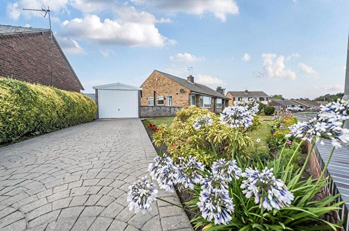 2 Bedroom Semi-Detached Bungalow For Sale In Courtneys, Selby, YO8