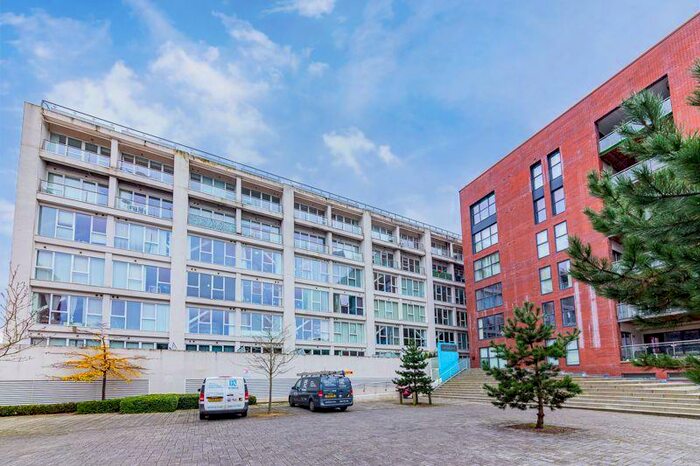 1 Bedroom Flat To Rent In Skypark Road, Bristol, BS3