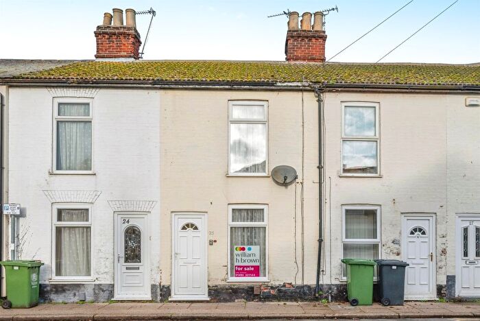2 Bedroom Terraced House For Sale In North Market Road, Great Yarmouth, NR30