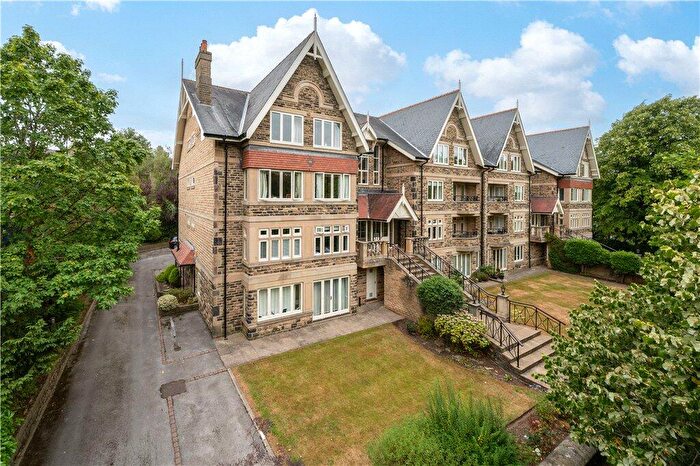 3 Bedroom Apartment For Sale In Park Avenue, Harrogate, HG2