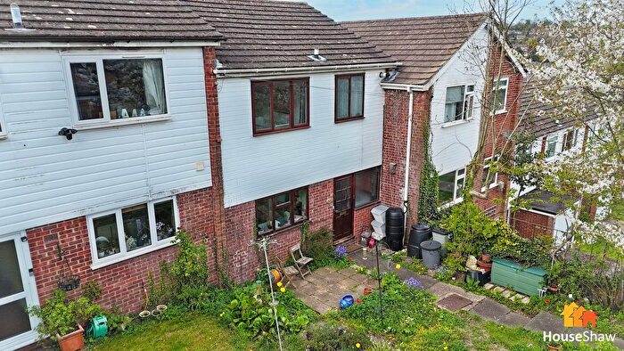 3 Bedroom Terraced House For Sale In Birch Way, Chesham, HP5