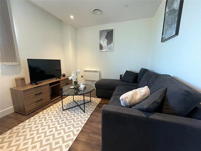 1 Bedroom Apartment To Rent In New Eton House, Bath Road, Slough, Berkshire, SL1