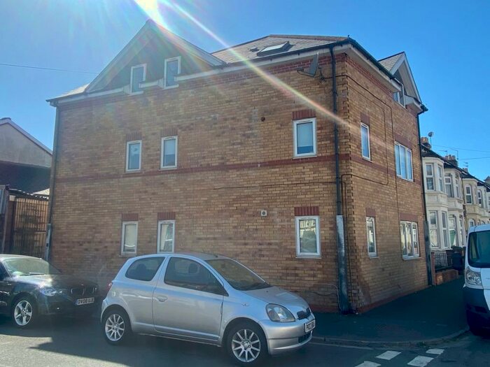 1 Bedroom Flat To Rent In Telford Street, CF11