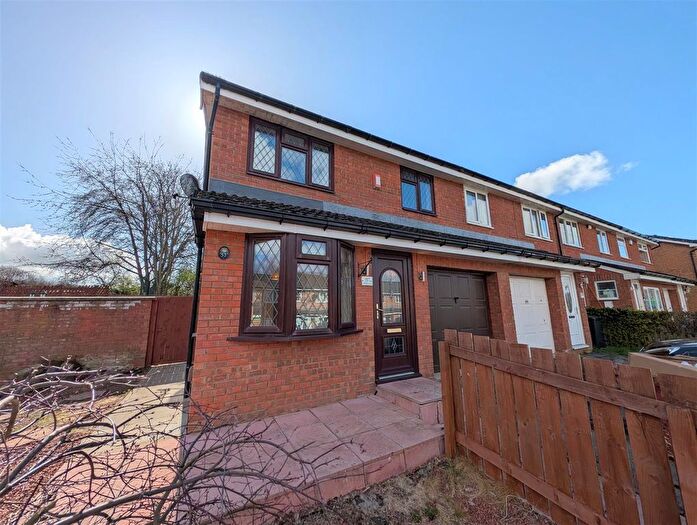 3 Bedroom Terraced House To Rent In Redmire Close, Darlington, DL1