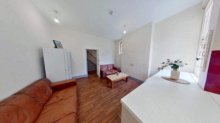 7 Bedroom Semi Detached House To Rent In Colville Street, Nottingham, NG1
