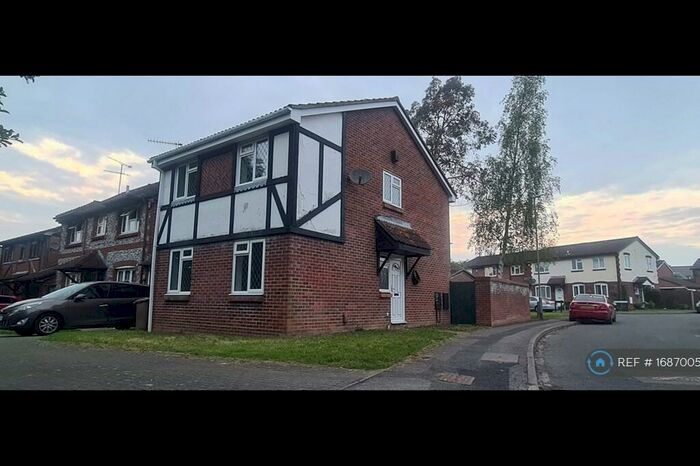 3 Bedroom Detached House To Rent In Foxhill, Luton, LU2