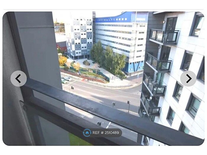 1 Bedroom Flat To Rent In The Gateway North, Leeds, LS9