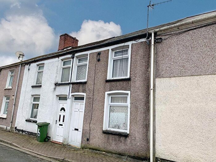 3 Bedroom Terraced House To Rent In Jenkins Street, Hopkinstown, CF37