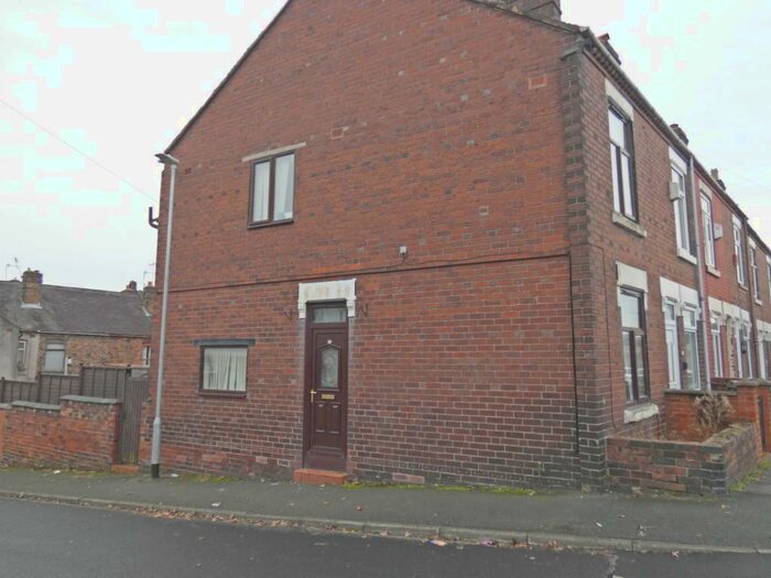 2 Bedroom Terraced House To Rent In Chatterley Street, Tunstall, ST6