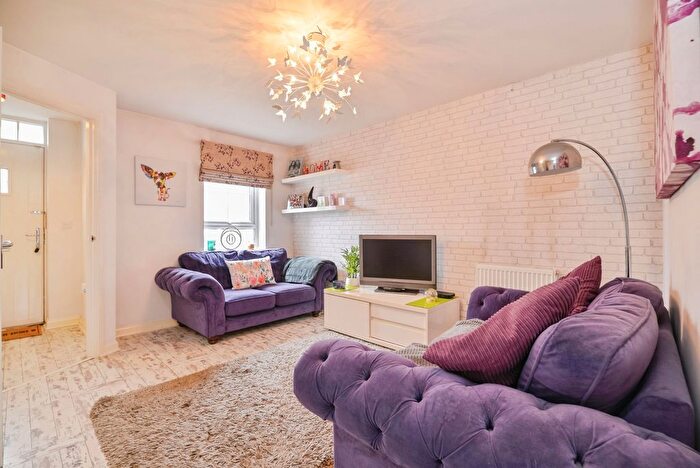 2 Bedroom Semi-Detached House For Sale In Thorntree Road, Stockton-On-Tees, TS17