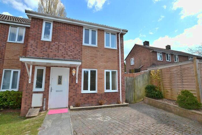 3 Bedroom End Of Terrace House To Rent In Rossiter Grange, Bishopsworth, BS13