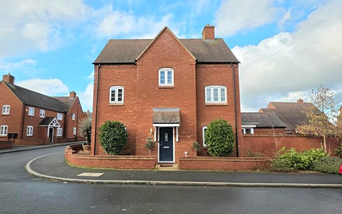 4 Bedroom Detached House For Sale In Desdemona Way, Brackley, NN13