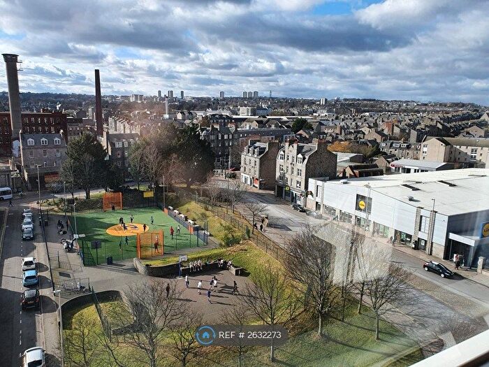 1 Bedroom Flat To Rent In Hutcheon Court, Aberdeen, AB25