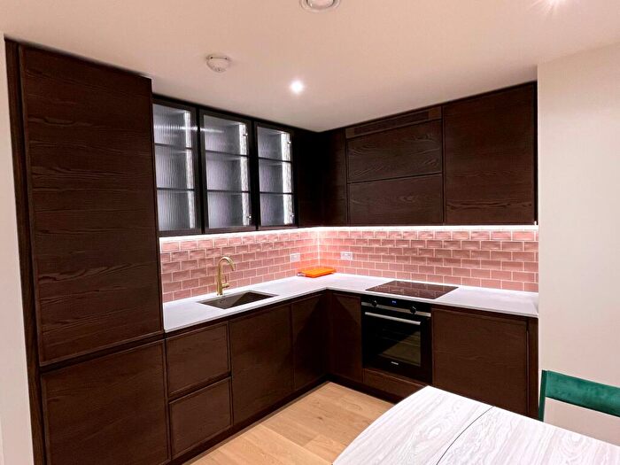 2 Bedroom Flat To Rent In Royal Crest Avenue, E16