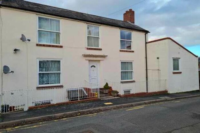 2 Bedroom Property To Rent In Prospect Place, Worcester, WR5