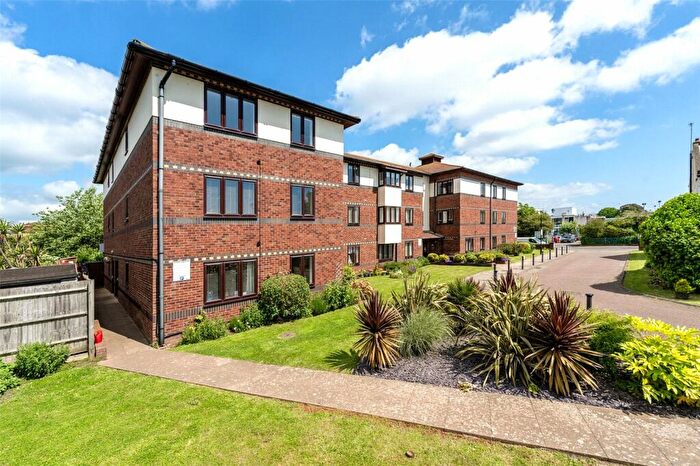 1 Bedroom Garage / Parking To Rent In Birch Tree Court, Park Road, Worthing, West Sussex, BN11