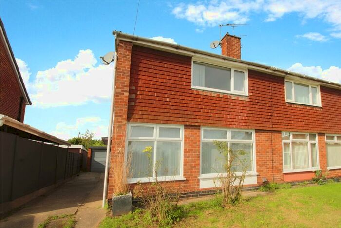 3 Bedroom Semi-Detached House To Rent In Ramsbury Road, Leicester, Leicestershire, LE2