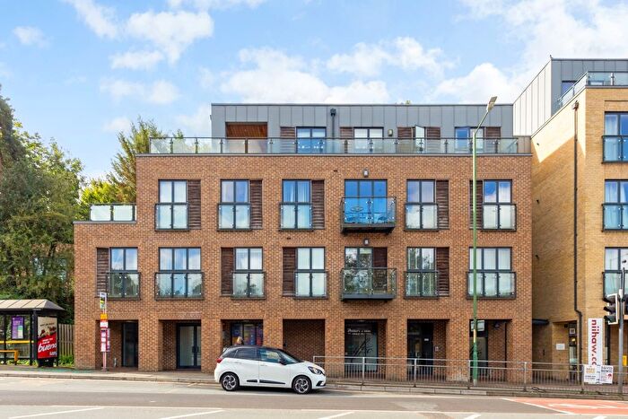 2 Bedroom Flat To Rent In London Road, Sevenoaks, TN13