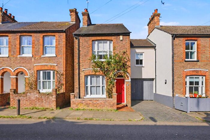 2 Bedroom End Of Terrace House For Sale In Bernard Street, St. Albans, Hertfordshire, AL3