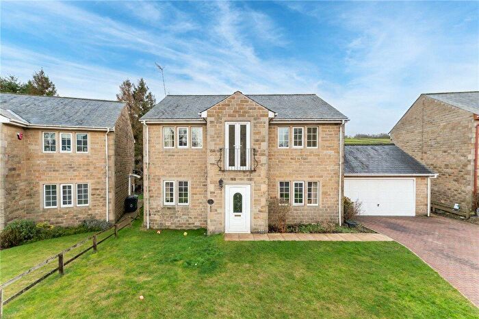 4 Bedroom Detached House For Sale In Wild Heather Close, Cullingworth, BD13