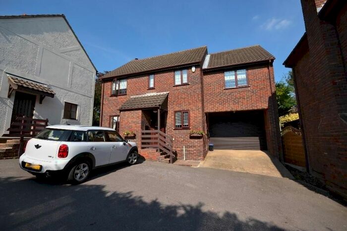 4 Bedroom Detached House To Rent In Burntwood, Brentwood, CM14