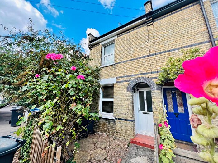 2 Bedroom Terraced House To Rent In Helder Street, South Croydon, CR2