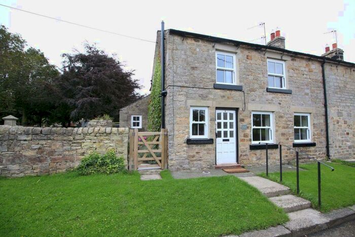 2 Bedroom House To Rent In East Farm Cottages, Cleatlam Darlington, DL2