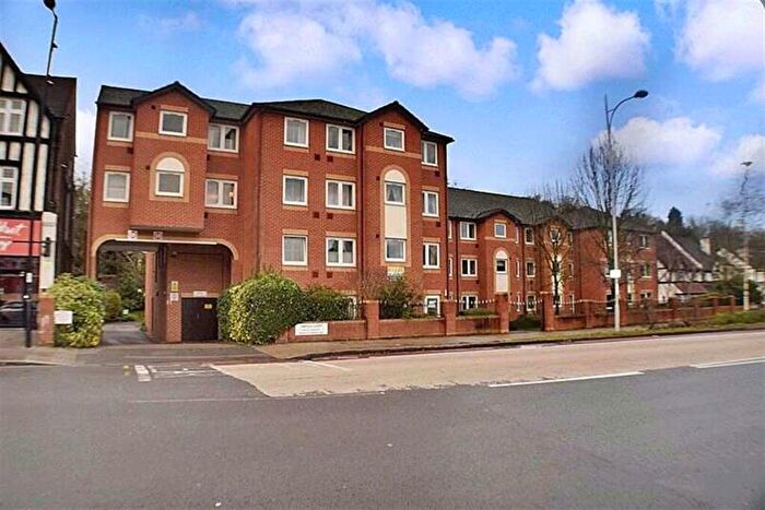 1 Bedroom Flat To Rent In Emerald Court, Coulsdon, CR5