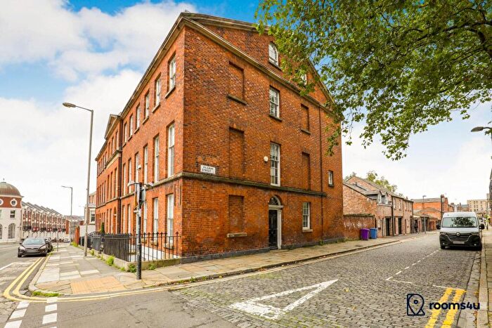 8 Bedroom House To Rent In Upper Duke Street, Liverpool, L1