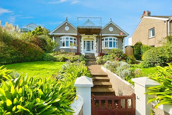 3 Bedroom Detached House For Sale In Treverbyn Road, Padstow, PL28