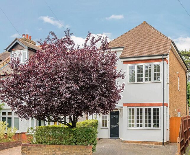 4 Bedroom Detached House For Sale In Page Heath Lane, Bromley, Kent, BR1