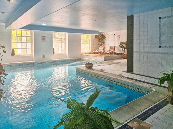 2 Bedroom Duplex For Sale In Hall Park, Swanland, North Ferriby, HU14