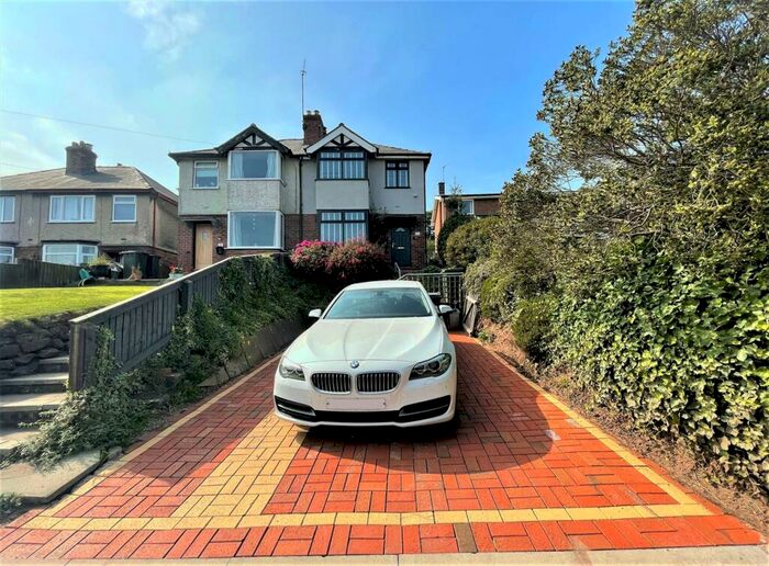 3 Bedroom Semi-Detached House For Sale In Green Bank, Station Road, Ince, CH2