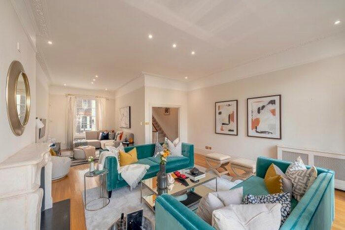 5 Bedroom Property To Rent In Hereford Square, South Kensington, SW7