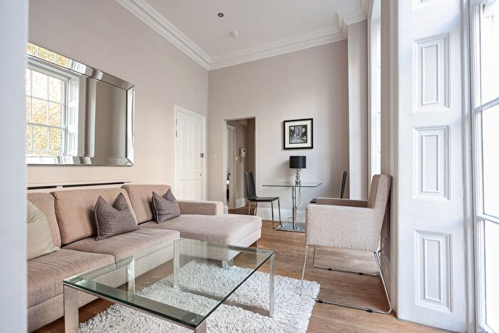 2 Bedroom Flat To Rent In Conway Street, Goodge Street, W1T