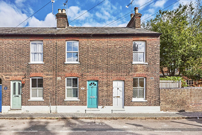 2 Bedroom Cottage To Rent In Sopwell Lane, St Albans, Herts, AL1